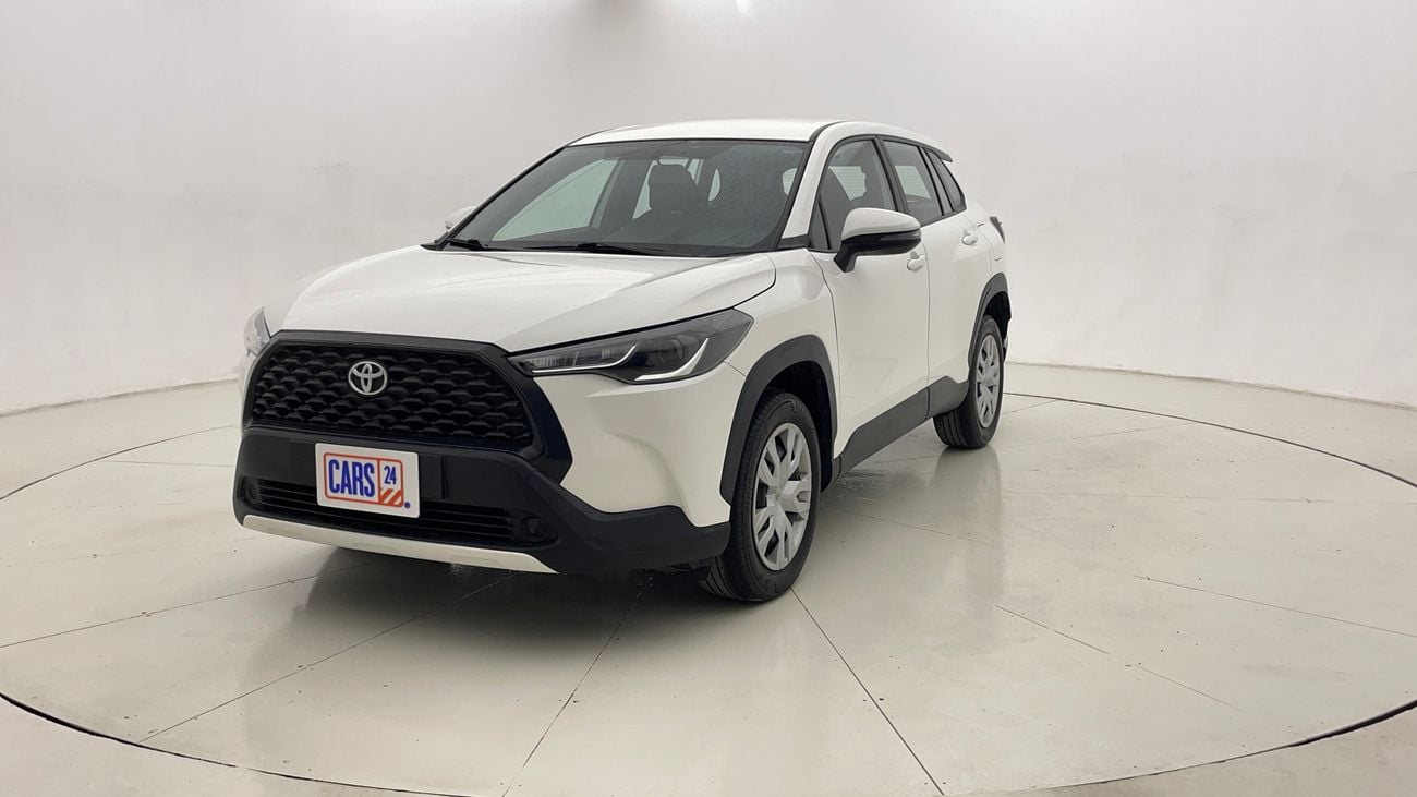 تويوتا كورولا كروس XL 1.8 | بدون دفعة مقدمة | اختبار القيادة في المنزل