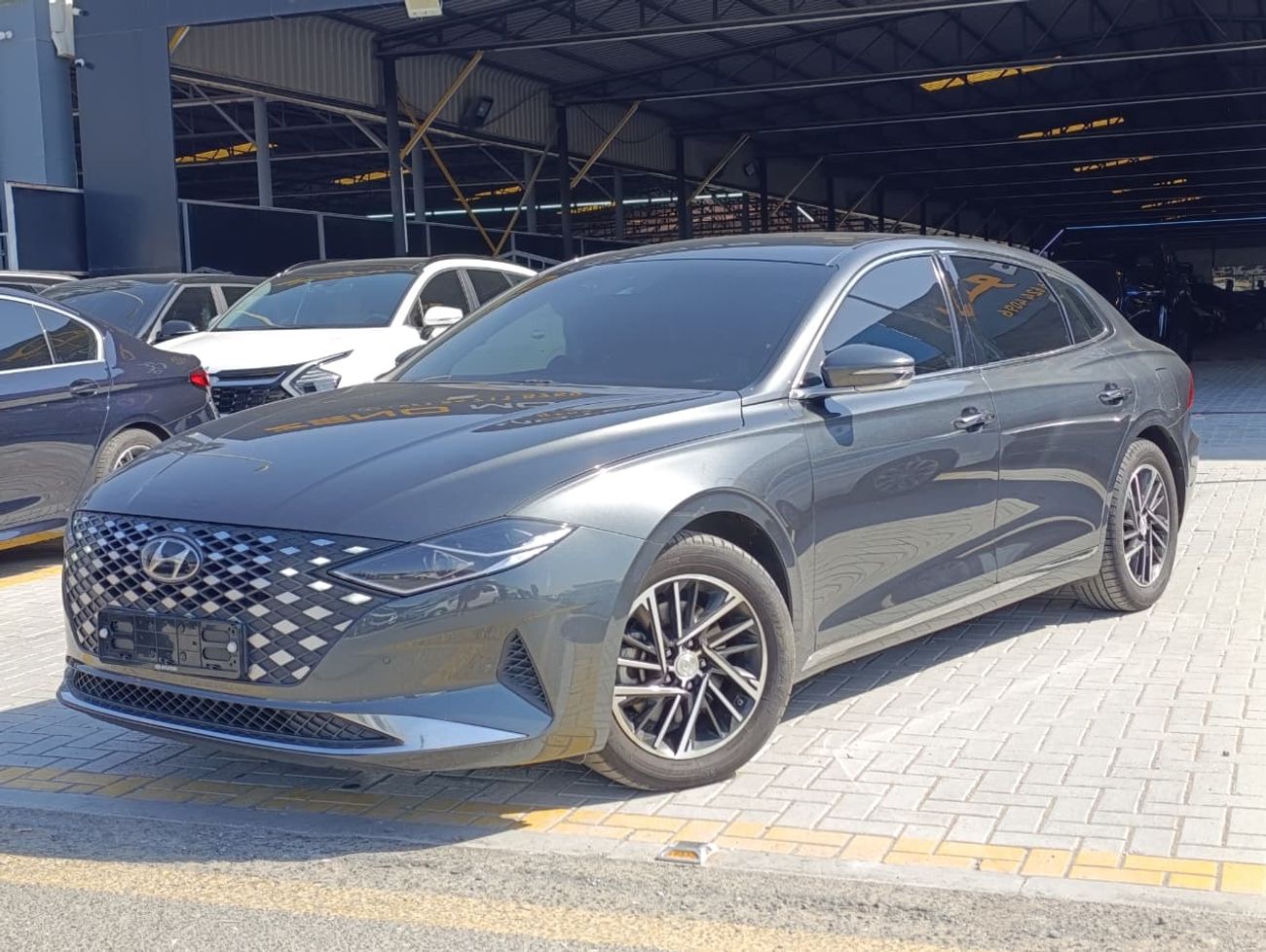 Hyundai Grandeur HYUNDAI GRANDEUR 2021 2.5