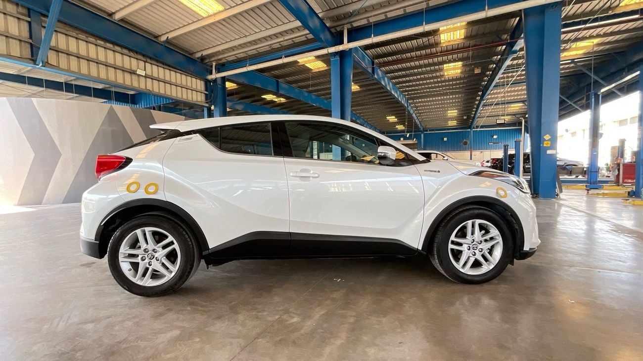 Toyota C-HR 1.8 VVT I-HYBRID VX AUTO | Guaranteed Warranty | 0 Down Payment