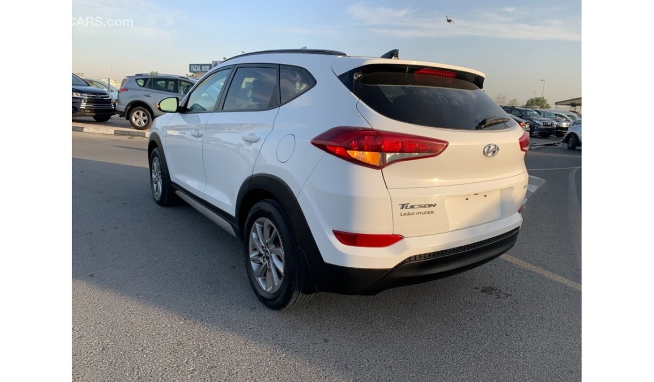 Hyundai Tucson 4WD PANORAMIC AND ECO 2.0L V4 2018 AMERICAN SPECIFICATION