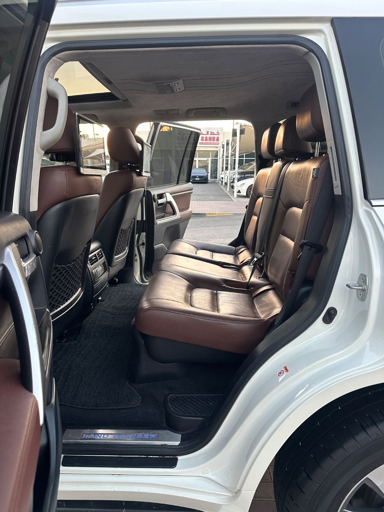 Toyota Land Cruiser VXR