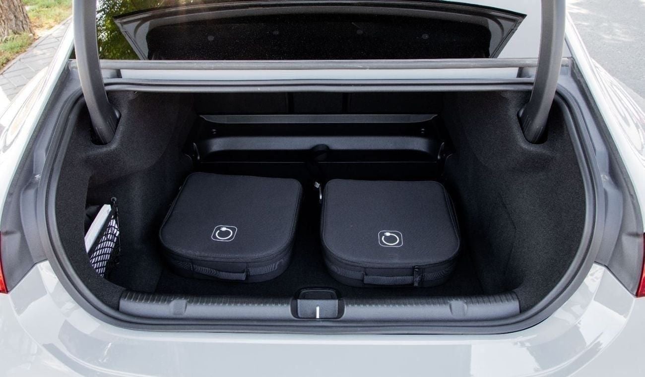 مرسيدس بنز EQE 43 AMG Electric Motors AWD | Night Package | 2023 | For Local Registration +10%