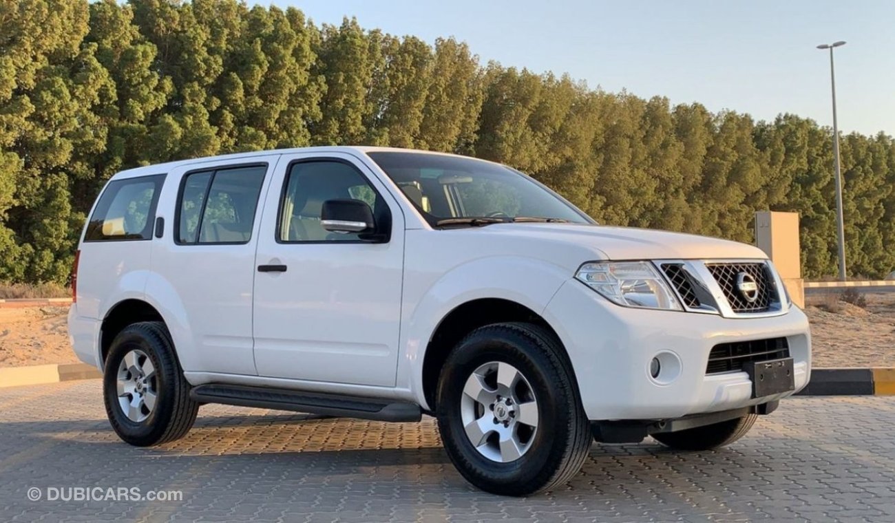 Nissan Pathfinder Nissan Pathfinder 2015 4WD Ref# 577