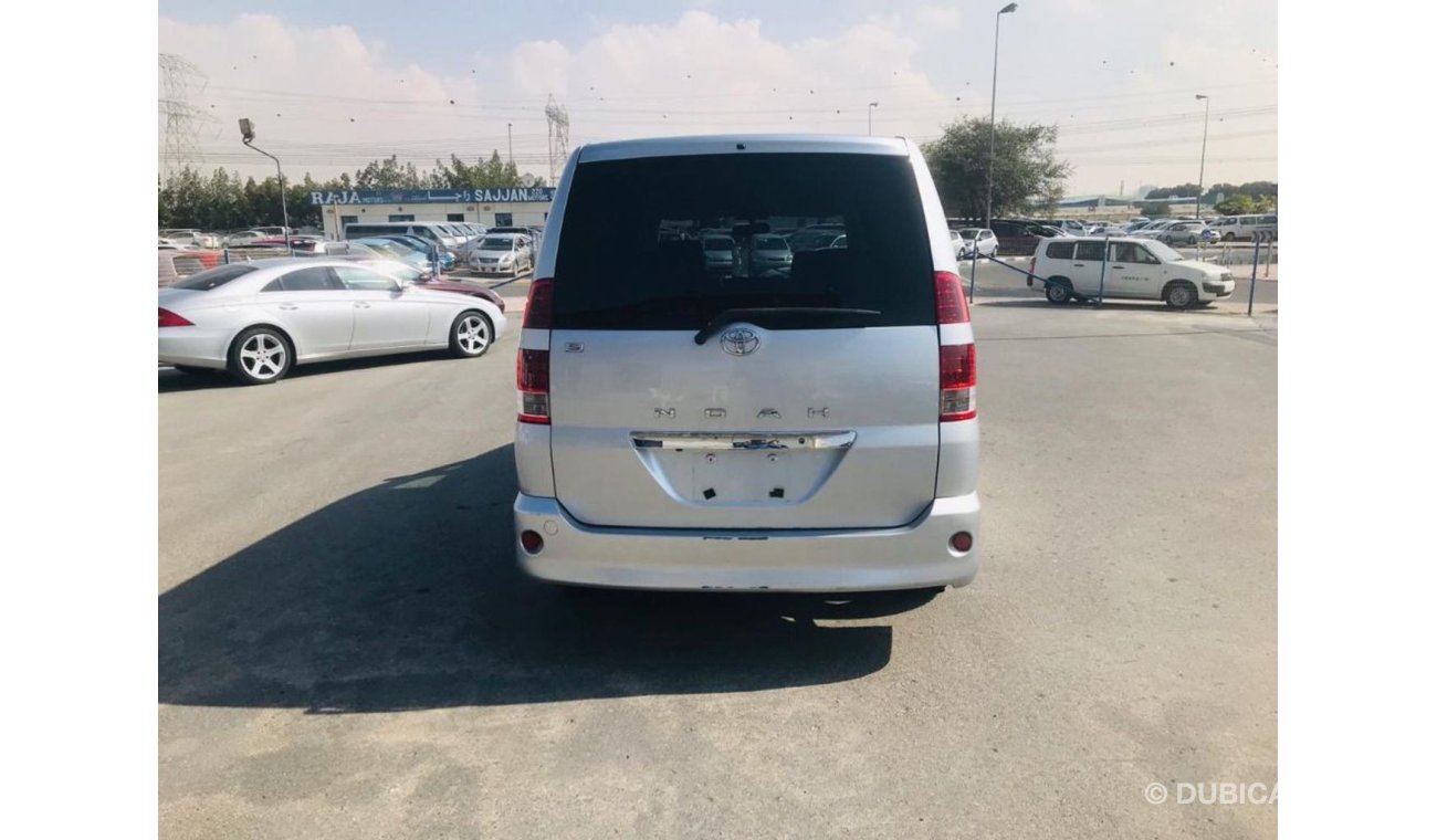 تويوتا نواه TOYOTA NOHA //// FULL OPTION //// 2004 //// GOOD CONDITION //// KILOMETERS LOW //// SPECIAL OFFER //