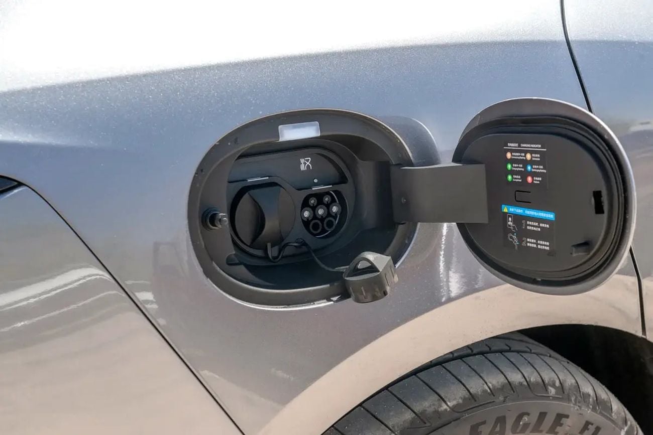 بي واي دي هان L PURE EV 701KM PLATINUM