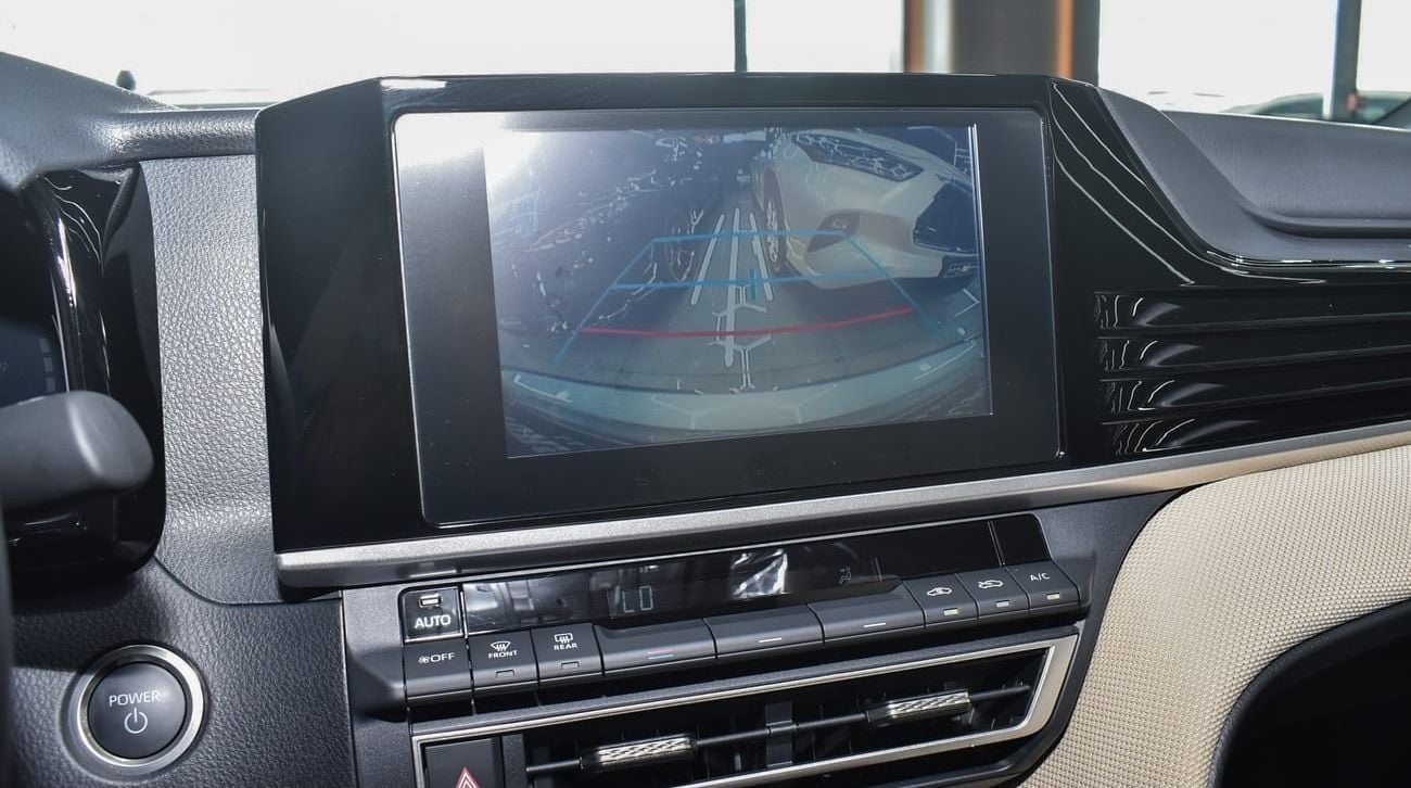 تويوتا كامري E-PLUS. HEV