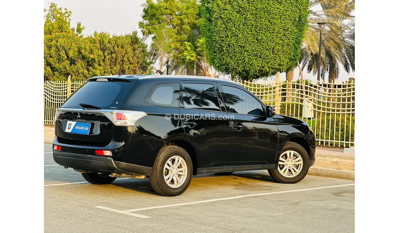 Mitsubishi Outlander 710 PM || OUTLANDER GLS  2.4L V4 4WD || 0%DP || GCC || PRISTINE CONDITION