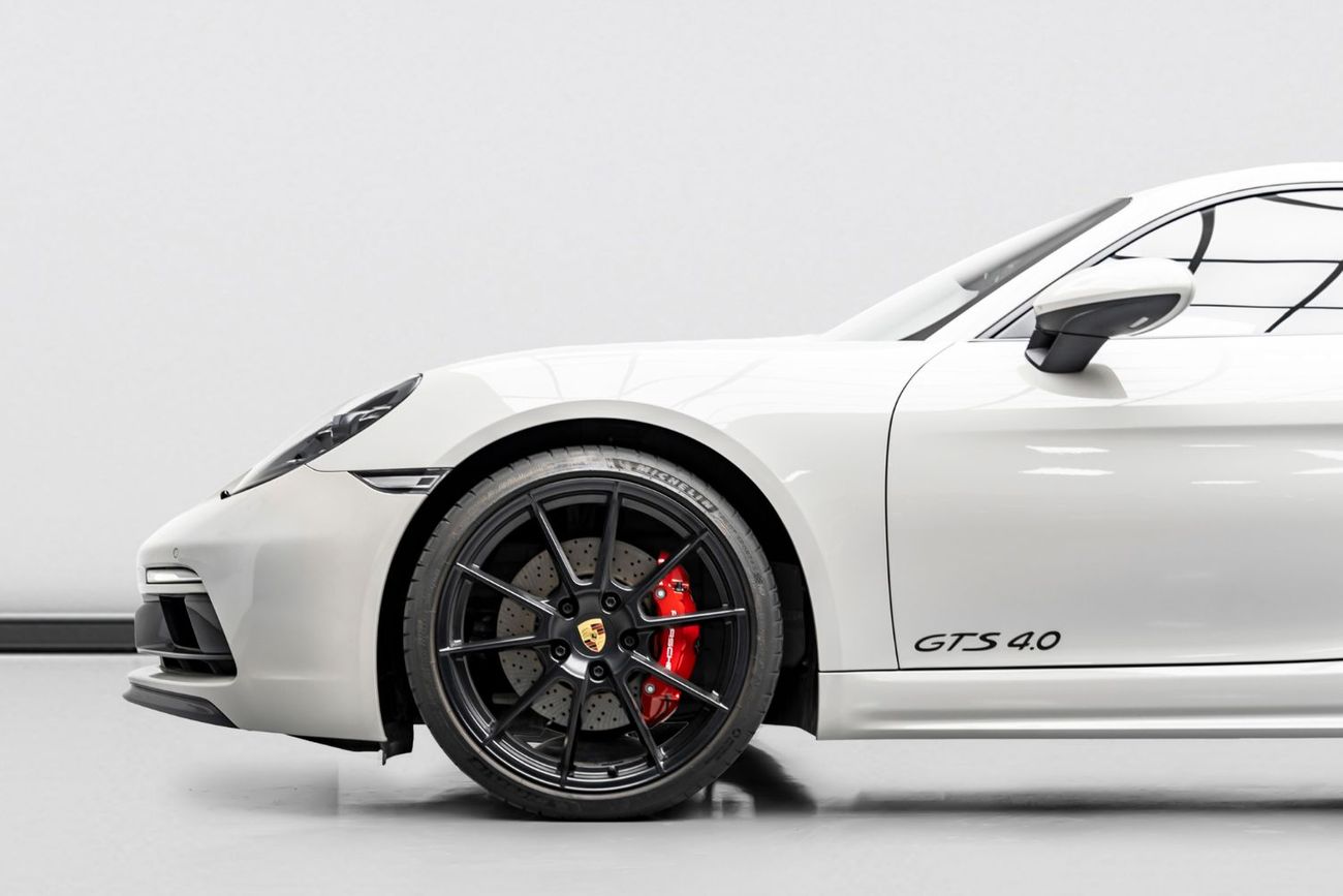 بورش كايمان 718 GTS 4.0L A/T