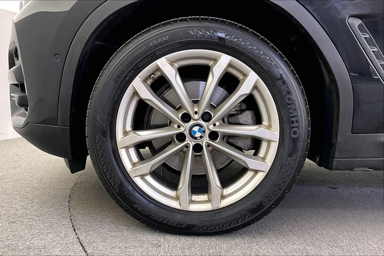 بي أم دبليو X3 xDrive 30i Executive | شامل الضمان | 0 ﺪﻔﻋﺓ ﺃﻮﻟﻯ