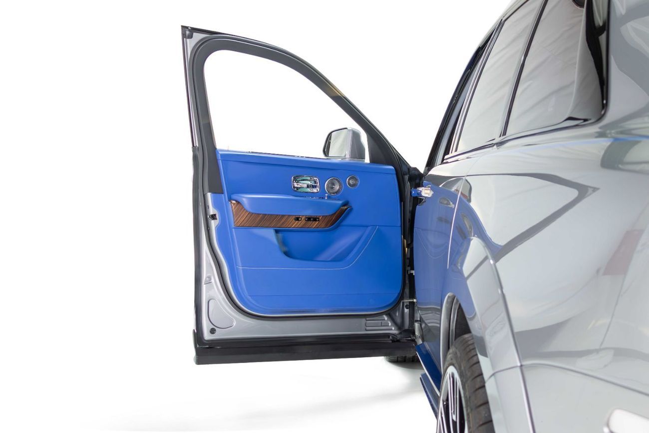 رولز رويس كولينان GCC-VIP Seats-Cobalt Blue Interior-24 Inch Mansory Rims-Blue Calipers