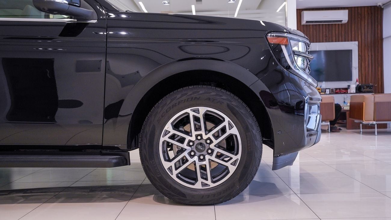 Ford Expedition PLATINUM Active 3.5L (400 HP) 4WD