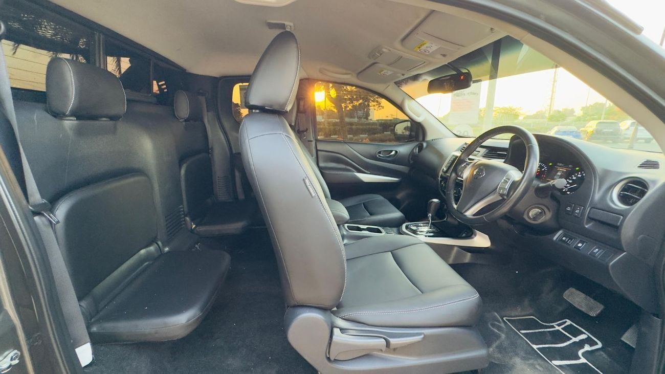 Nissan Navara Nissan Navara | Smart Cab | Automatic Diesel 2.3L | 4WD | RHD | Sports Bar
