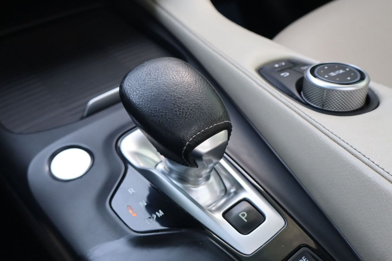 Infiniti QX50 Luxury 2.0L RWD