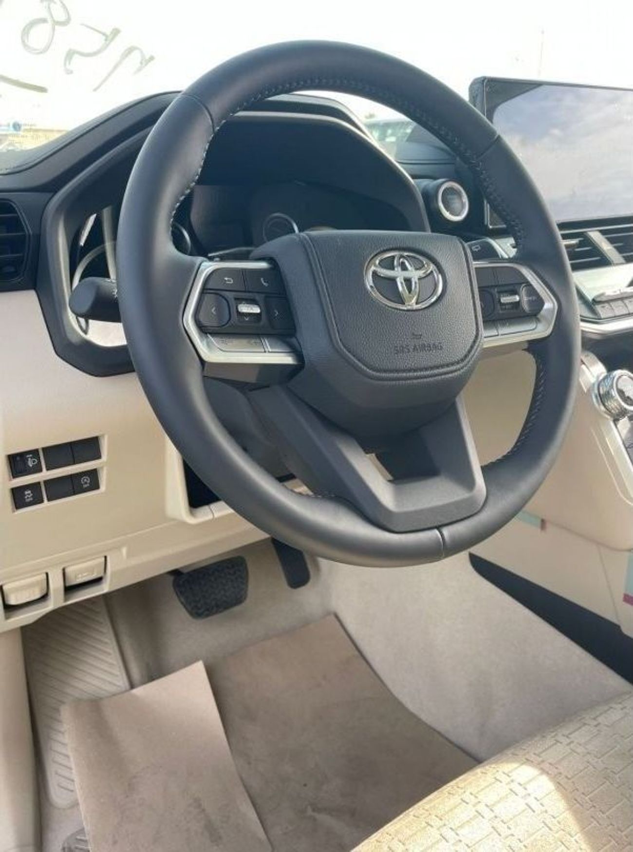 Toyota Land Cruiser LC300 - GXR // 3.5 L // 360 CAMARA - MODEL 2023