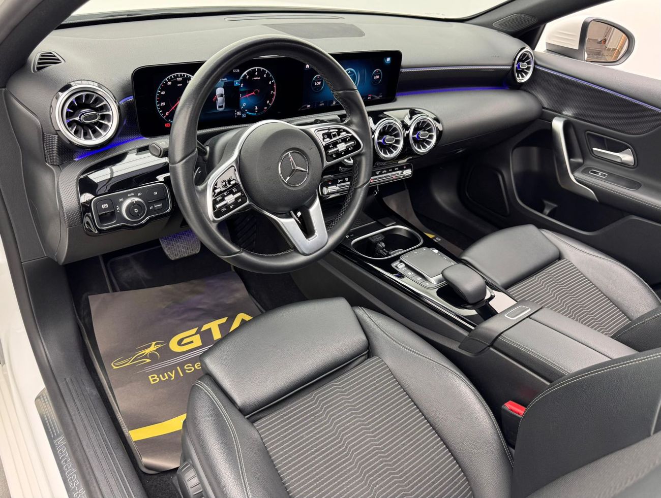 مرسيدس بنز A 200 Premium 2.0L 2021 Mercedes-Benz A200 Premium, 1 Year  Warranty, Mercedes Service History, GCC