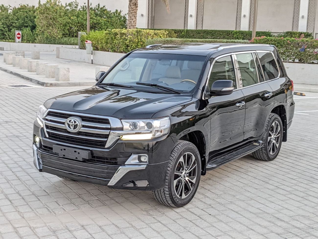 تويوتا لاند كروزر MODIFIED TO 2021 MODEL | LHD | 4.7L PETROL ENGINE | AUTO | 4WD