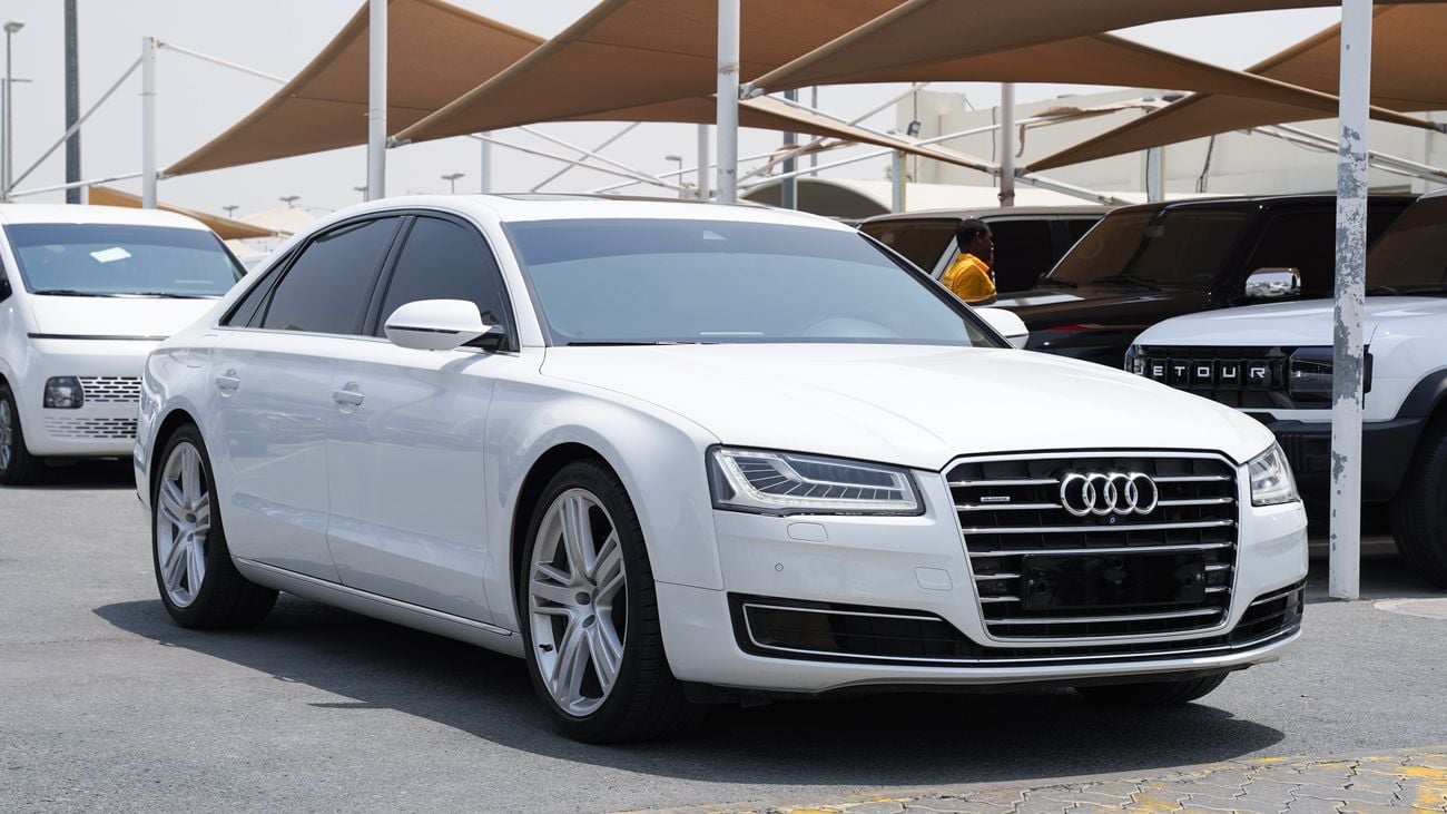 أودي A8
