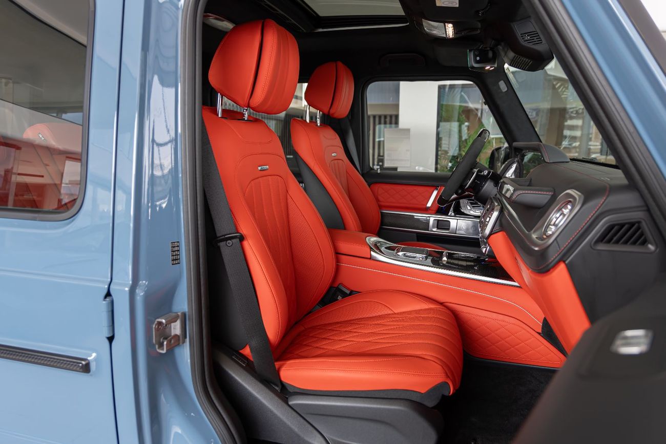 مرسيدس بنز G 63 AMG Double Night Pack|Fully Loaded|2026 Fully Cardbon Fiber |Gargash Auto Warranty PERFOMANCE PACKAGE