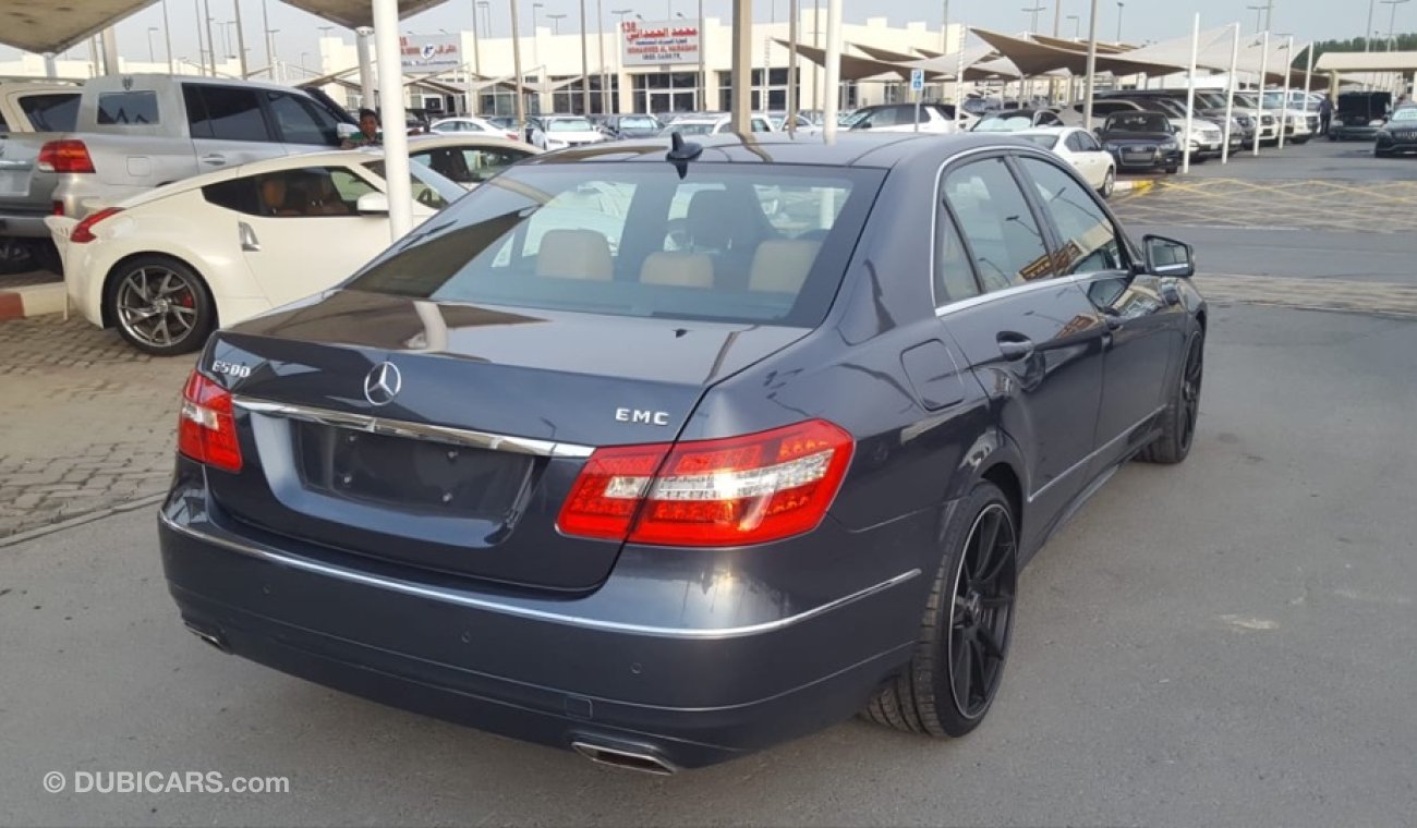 Mercedes-Benz E 350 2013 GCC car prefect condition full service full option low mileage