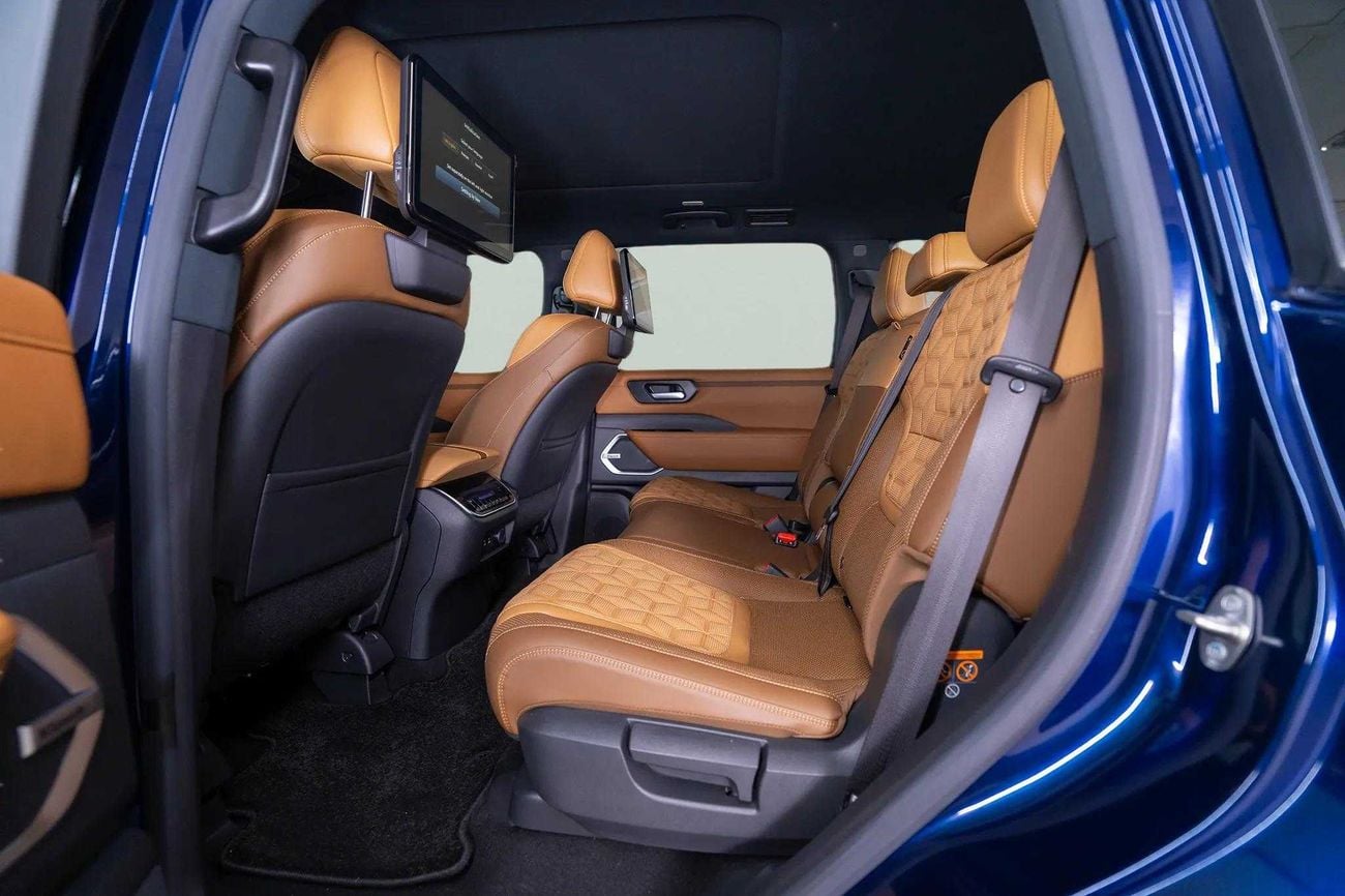 Nissan Patrol SE Platinum City 5.6L SE PLATINUM CITY 3.8