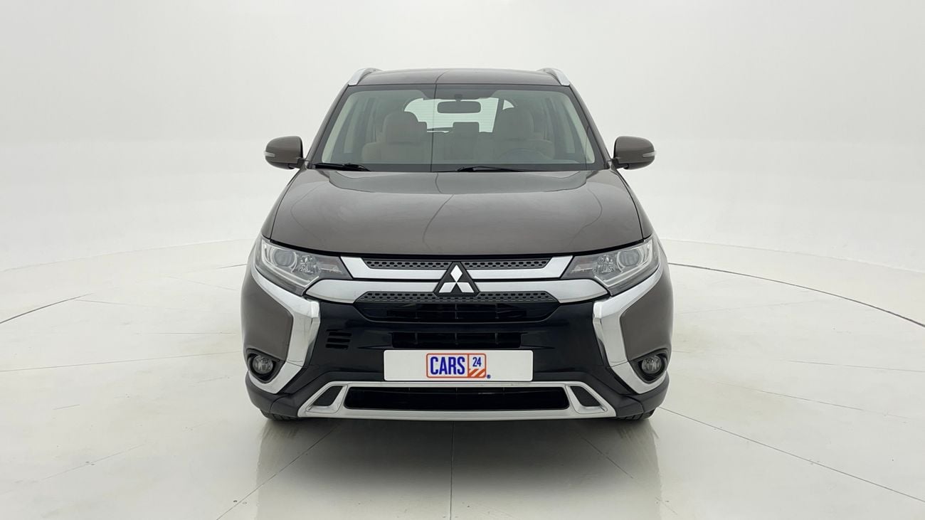 ميتسوبيشي آوتلاندر GLX MIDLINE 2.4 | بدون دفعة مقدمة | اختبار قيادة مجاني للمنزل