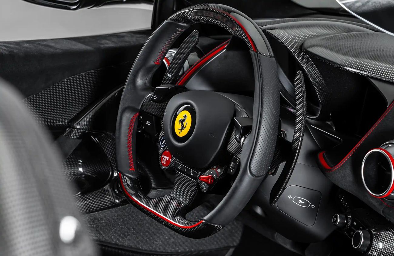 فيراري 812 كومبيتيزون 6.5L V12 Naturally Aspirated Engine