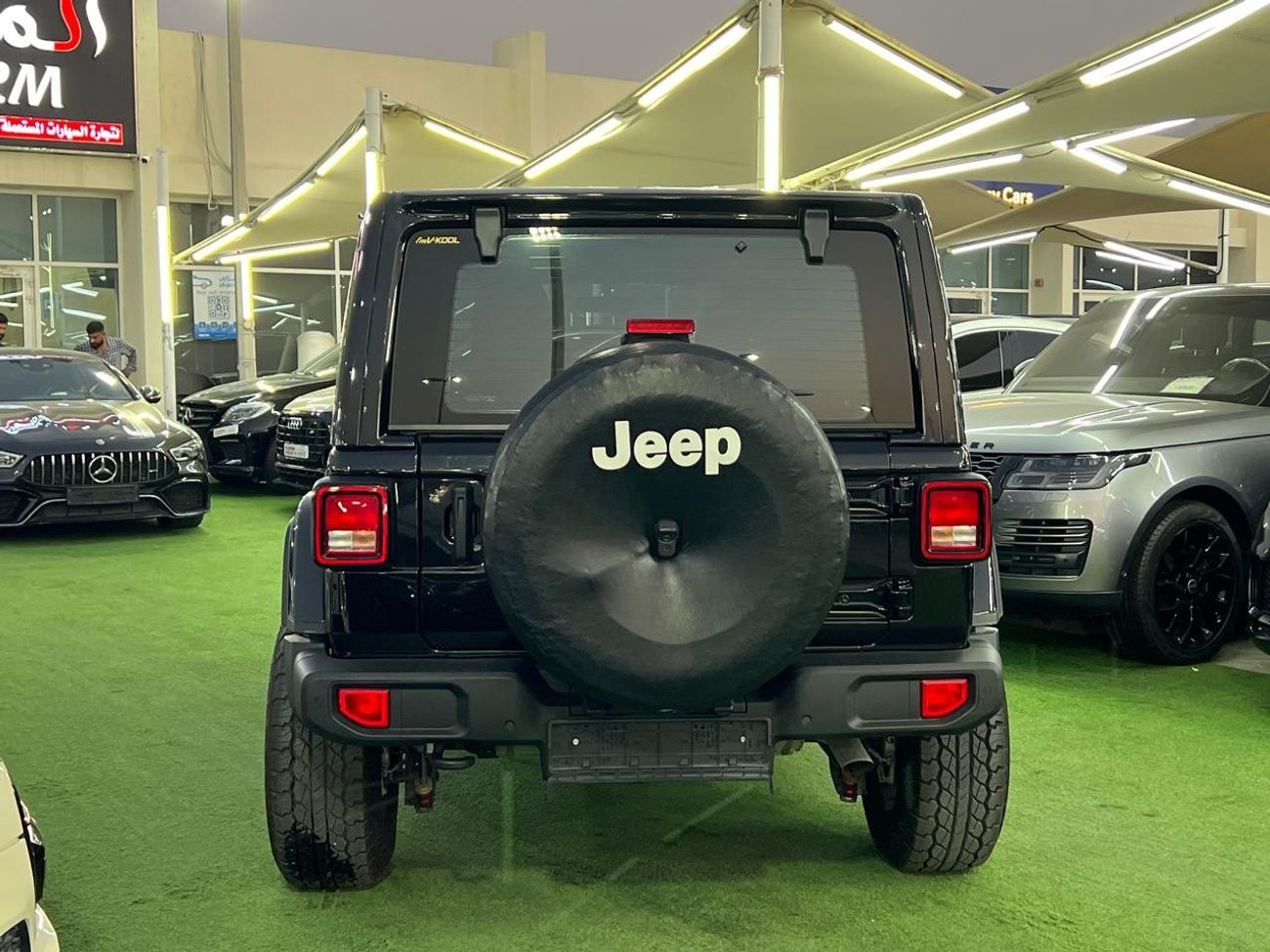 Jeep Wrangler Jeep wrangler unlimited sport V6, Model 2021 Gcc specs  original paint no accident, Under dealer war