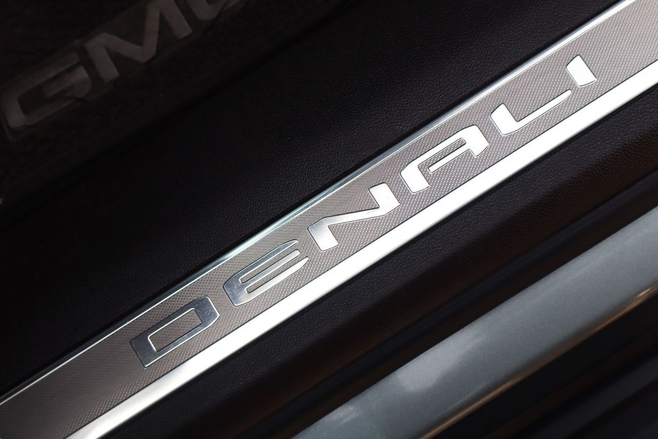 GMC Yukon 6.2 V8 Denali (AWD)