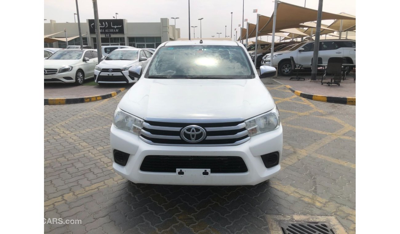 Toyota Hilux GCC PICK UP