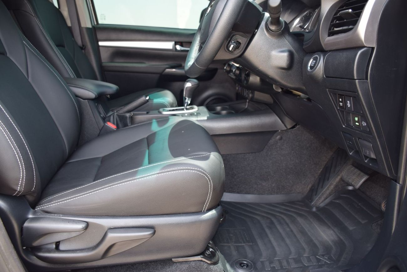 Toyota Hilux S GLX 2.8L AWD A/T