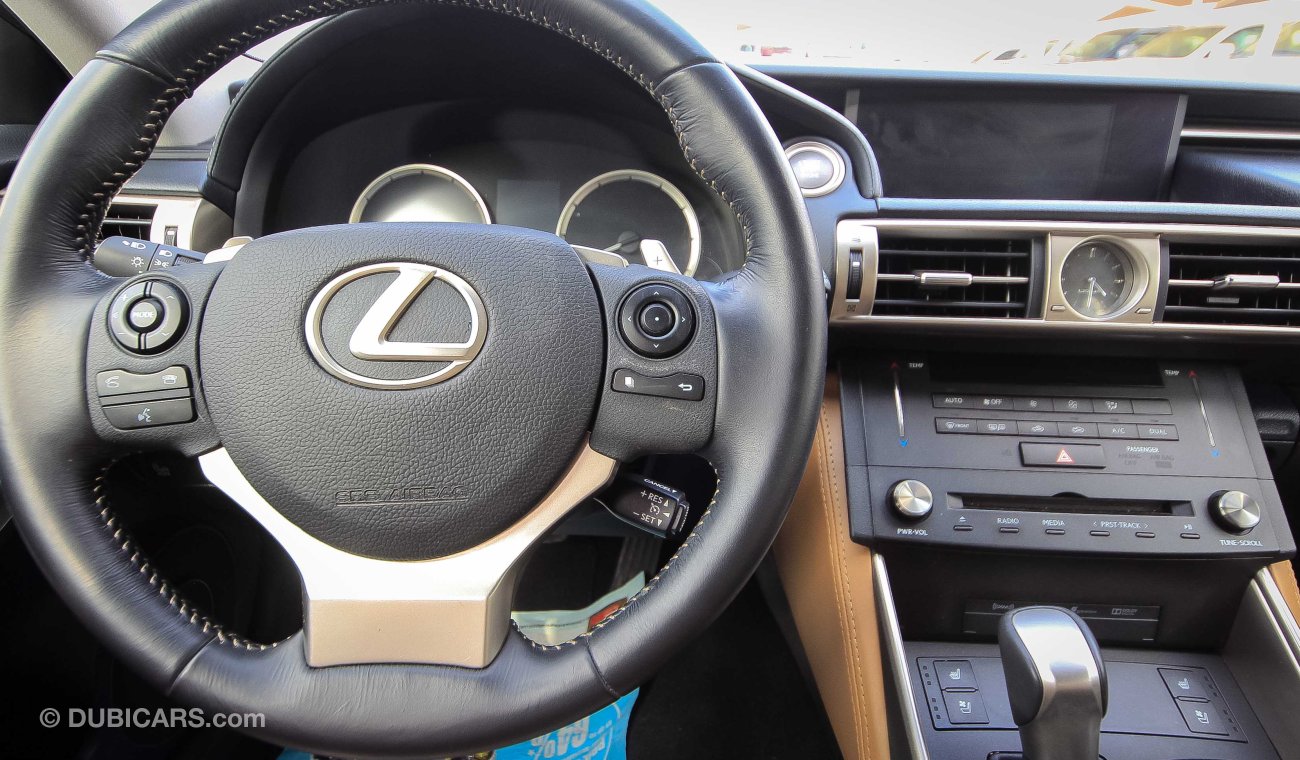 Lexus IS250