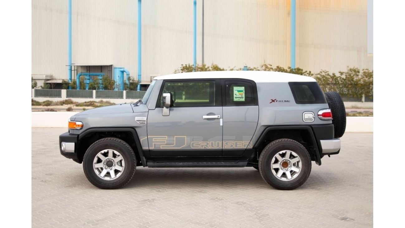 Toyota FJ Cruiser 2023 Toyota FJ Cruiser 4.0 Xtreme V 2 Air Bag - Grey inside Grey | Export Only