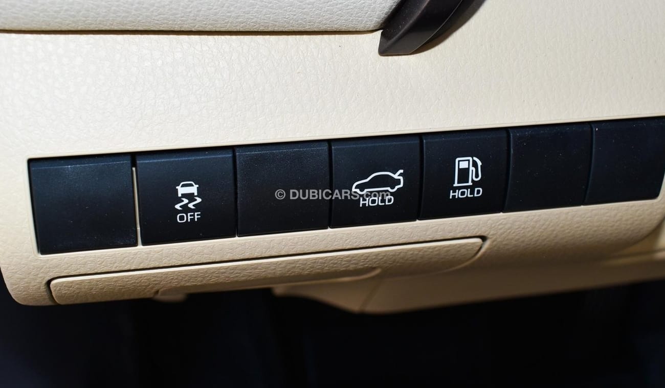 Toyota Camry LE  2.5L Model 2023