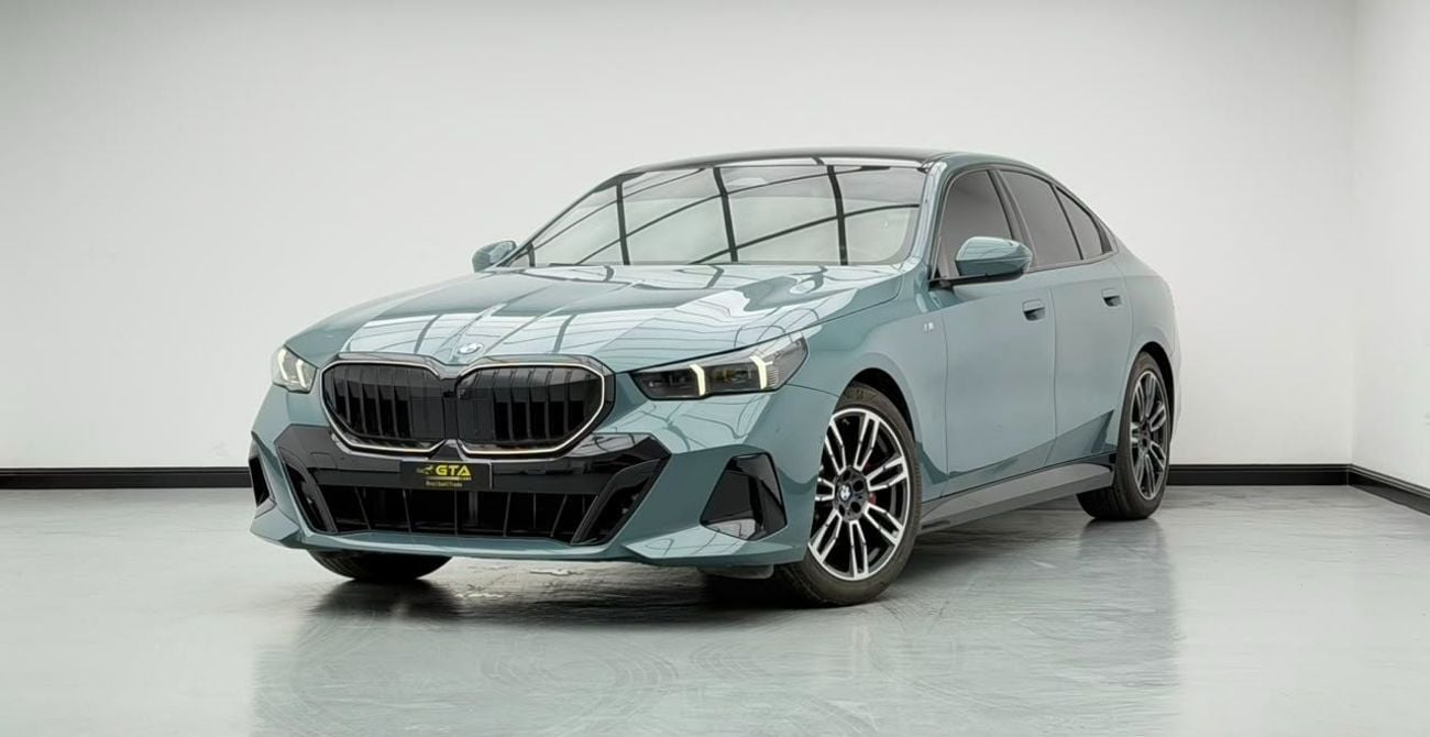 بي أم دبليو 520i M SPORT
