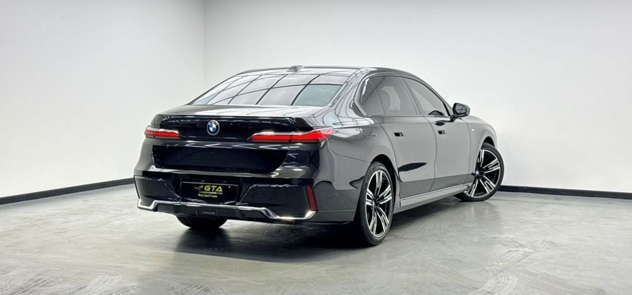بي أم دبليو 735i STANDARD 2023 BMW 735i M Sport, Agency Warranty+Full Service History, GCC Specs.