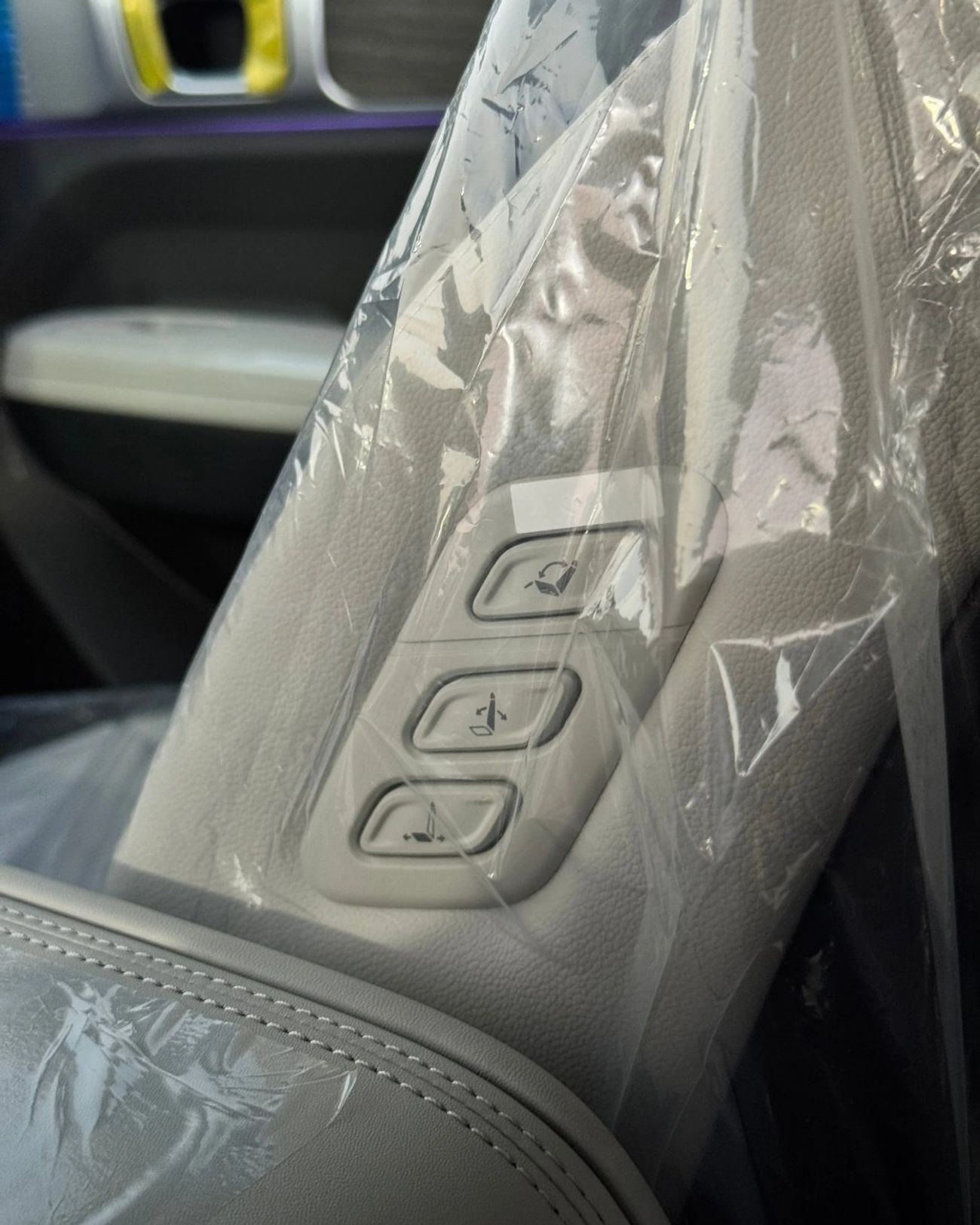 هيونداي سانتا في HYUNDAI SANTA FE 1.6T HEV Gold - 2026 MODEL - GRAY COLOR