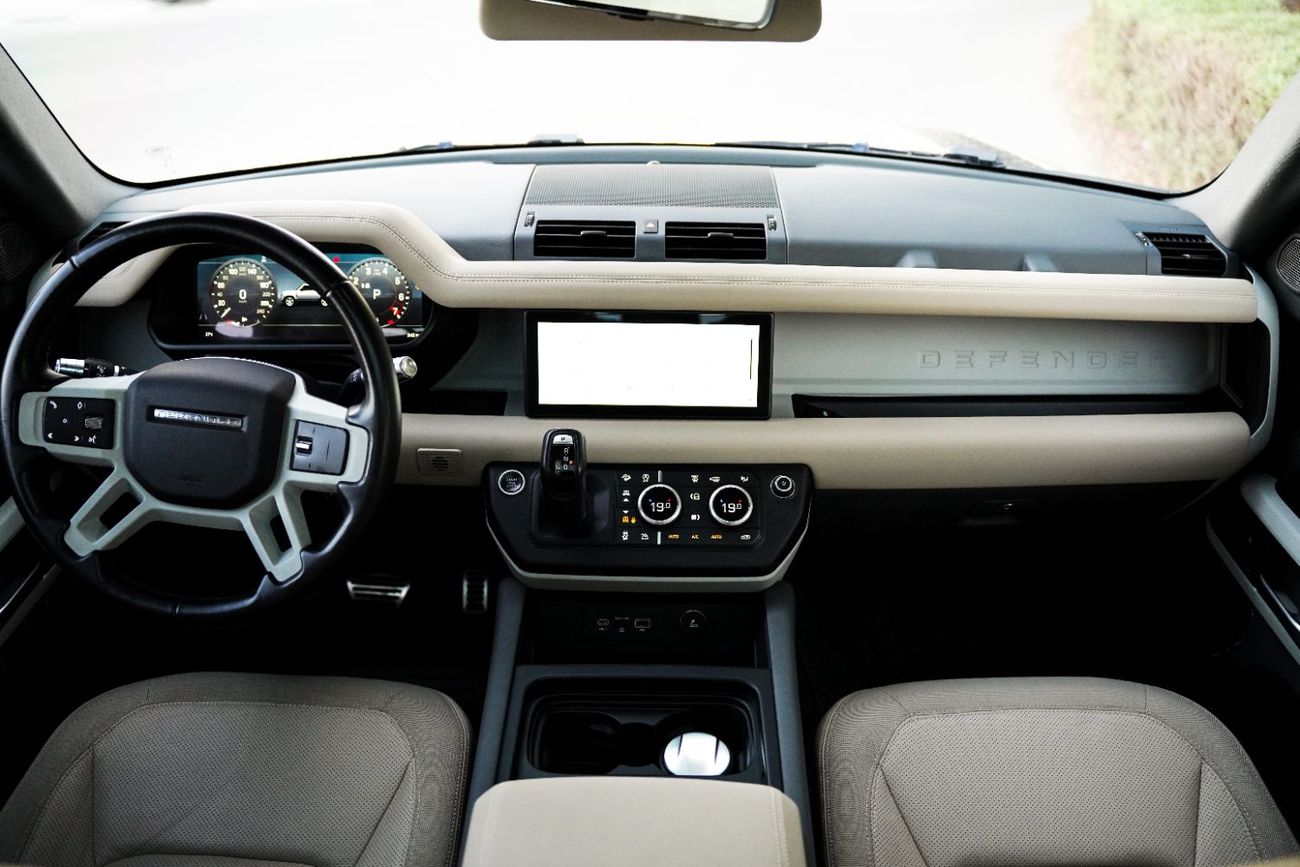 Land Rover Defender P400 110 X-Dynamic SE 3.0L (5 Seater)