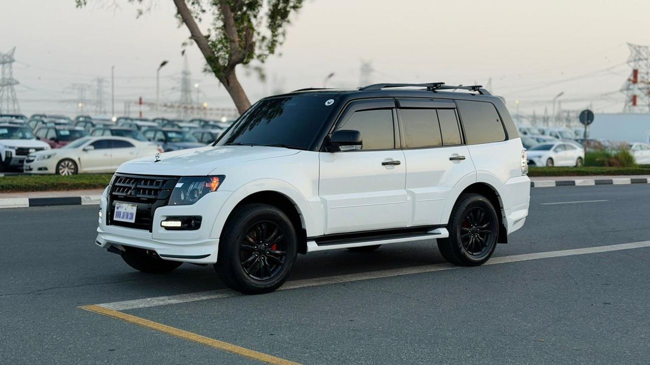 Mitsubishi Pajero 2016 | SIGNATURE BODY KIT | RHD | 3.2L DIESEL ENGINE | AUTOMATIC TRANSMISSION | ELECTRIC SEAT | REAR