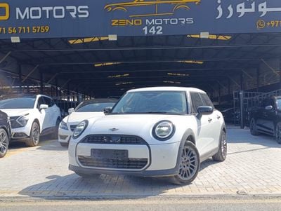ميني كوبر S 2.0L (5 Seater)