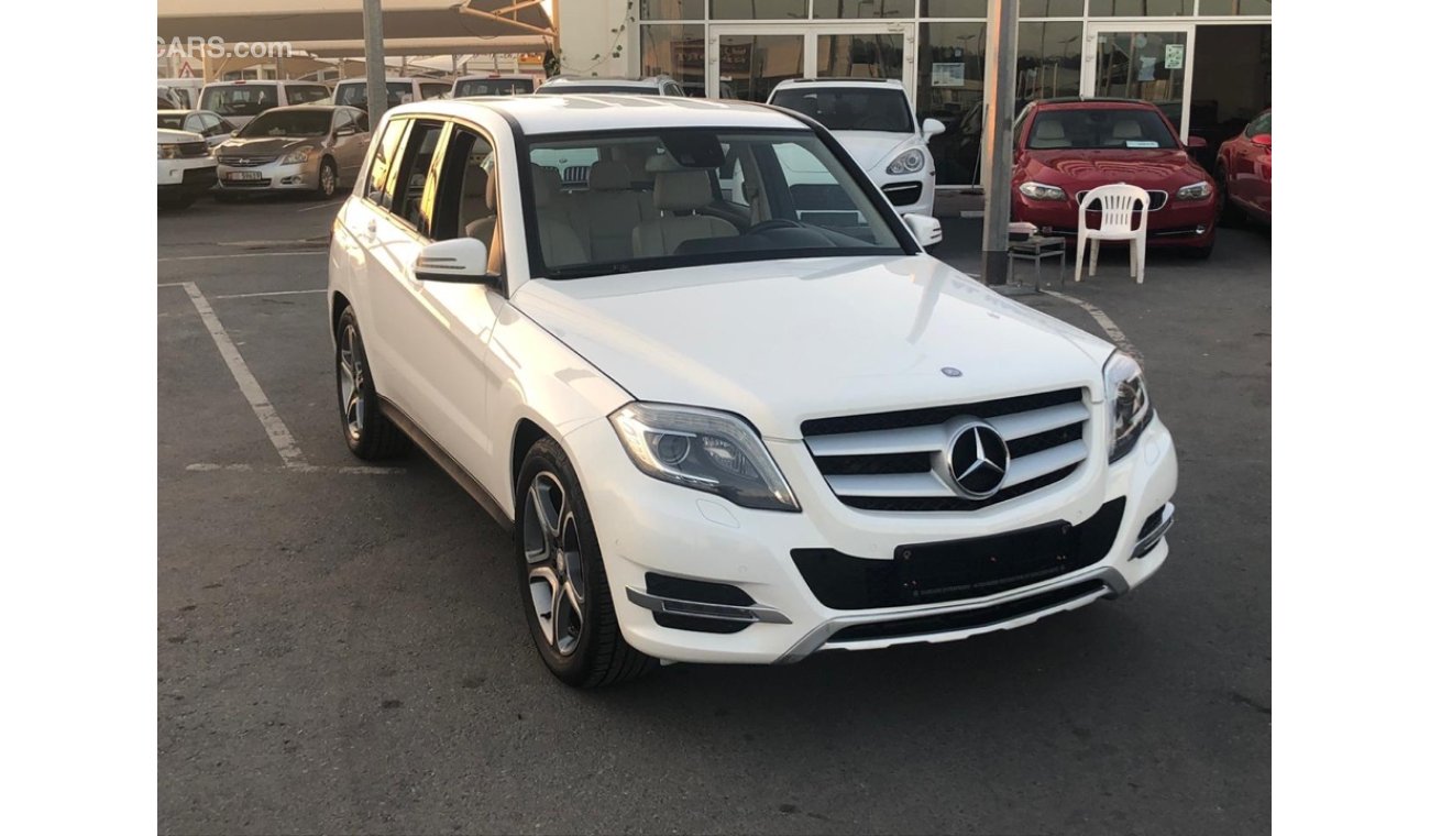 Mercedes-Benz GLK 250 Mercedes benz GLK 250 model 2014 GCC car prefect condition full option low mileage leather seats ba