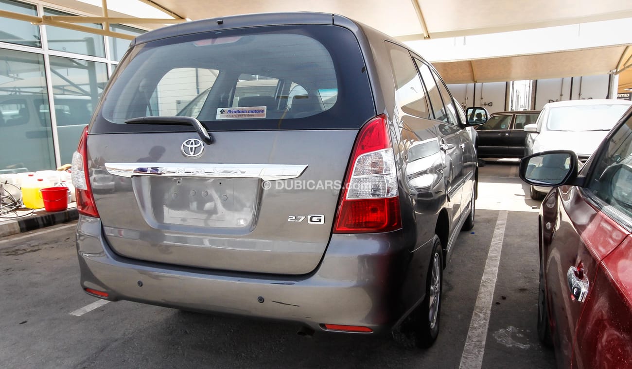 Toyota Innova 2.7G