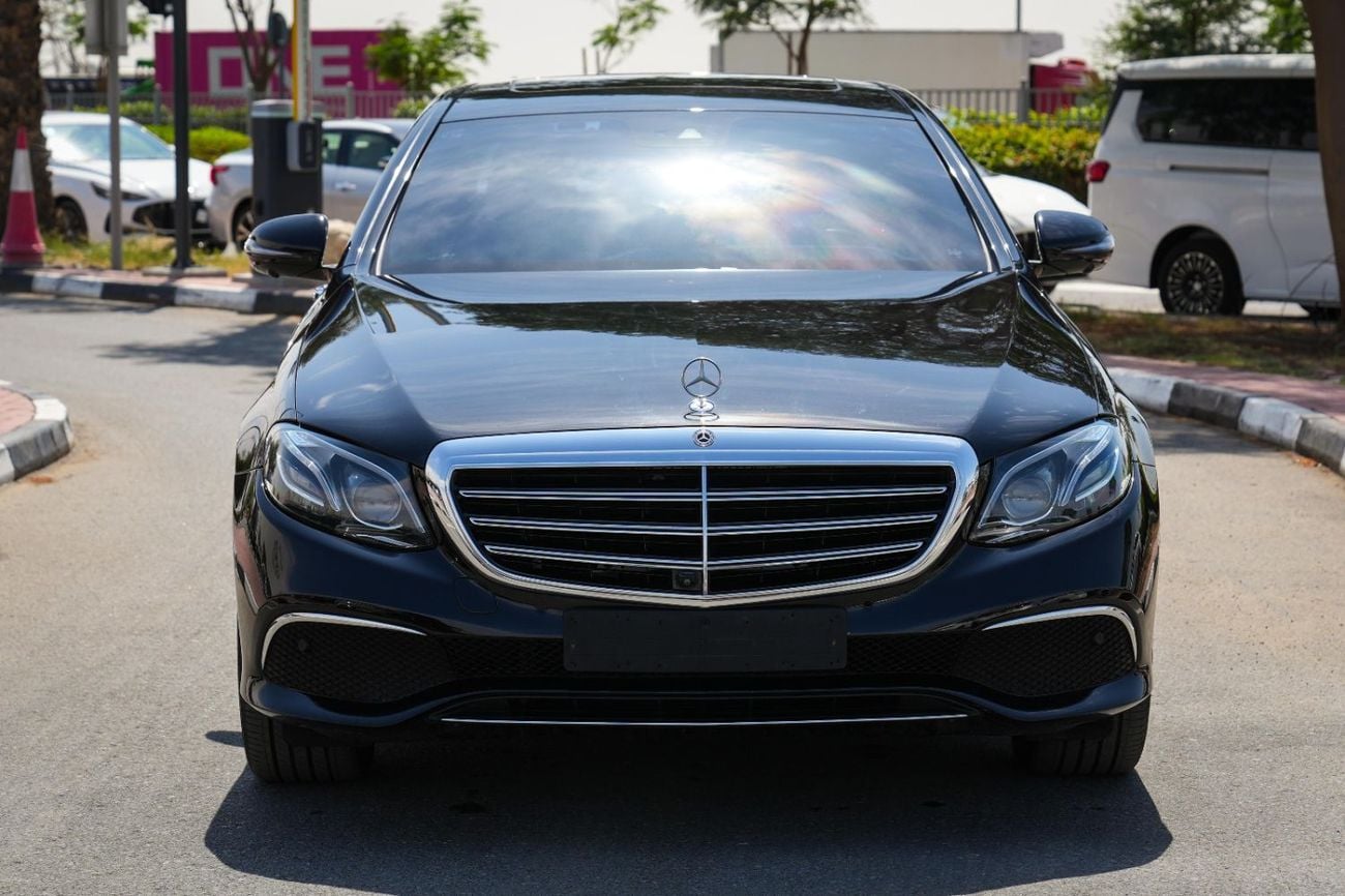 مرسيدس بنز E300 4 MATIC 2018!! KOREAN SPECS!! WELL MAINTAINED!! NO ACCIDENT