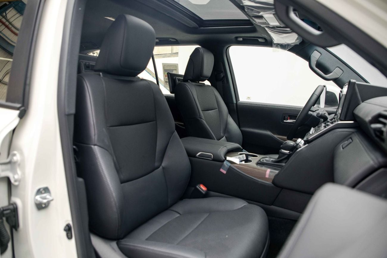 Toyota Land Cruiser GXR 4.0L - Pearl White Inside Black | Export Only