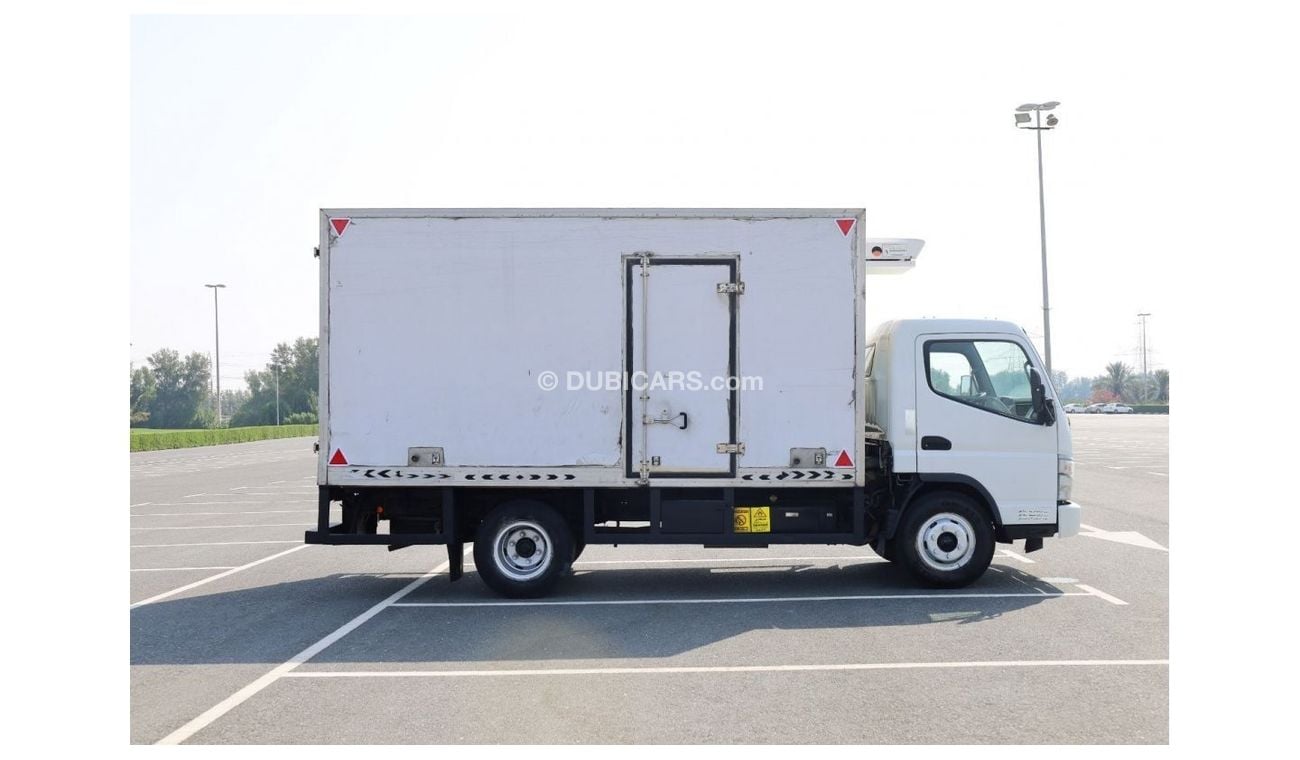 Mitsubishi Fuso Canter SUMMER OFFER | SHORT CHASSIS CHILLER BOX | DIESEL | GCC SPECS | EXCELLENT CONDITION