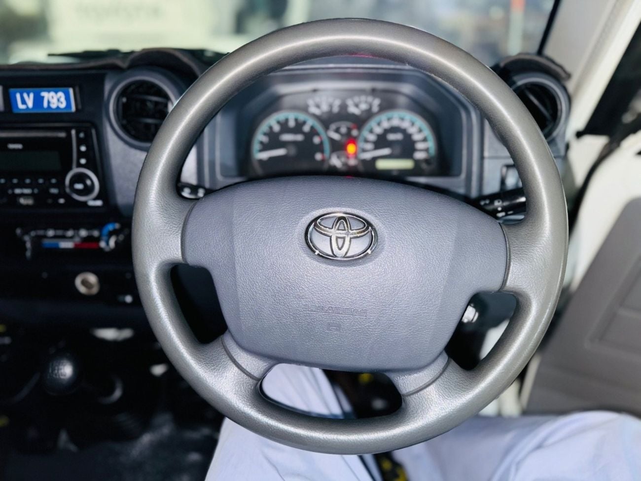 Toyota Land Cruiser 70 LC76 STD Toyota Land Cruiser hardtop 3 door 2017