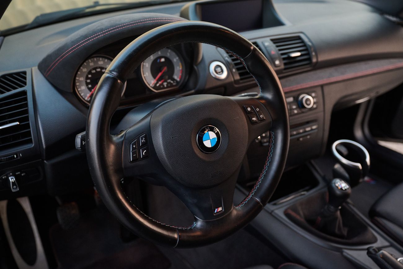 BMW 1M - Rare Black Sapphire