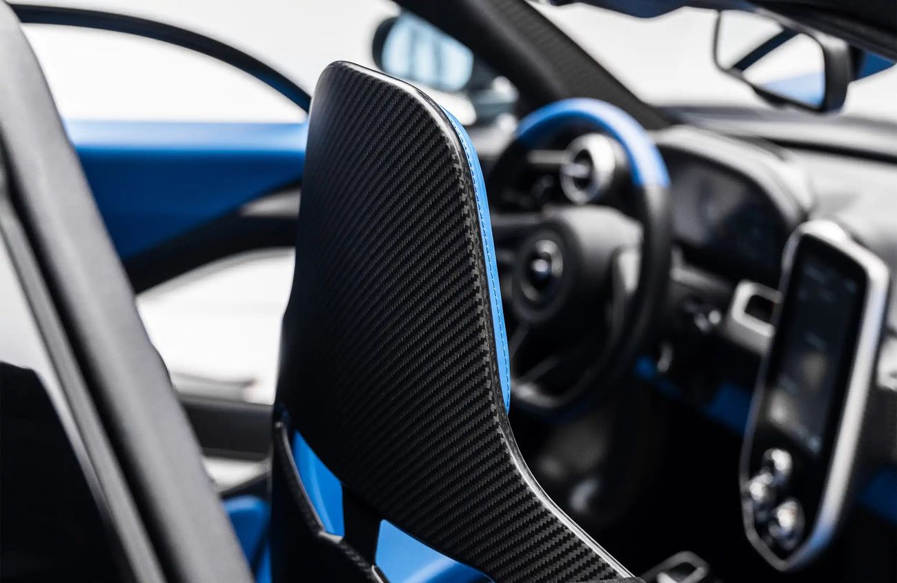 مكلارين سينا 4.0L V-8 Twin-Turbocharged Engine | Warranty