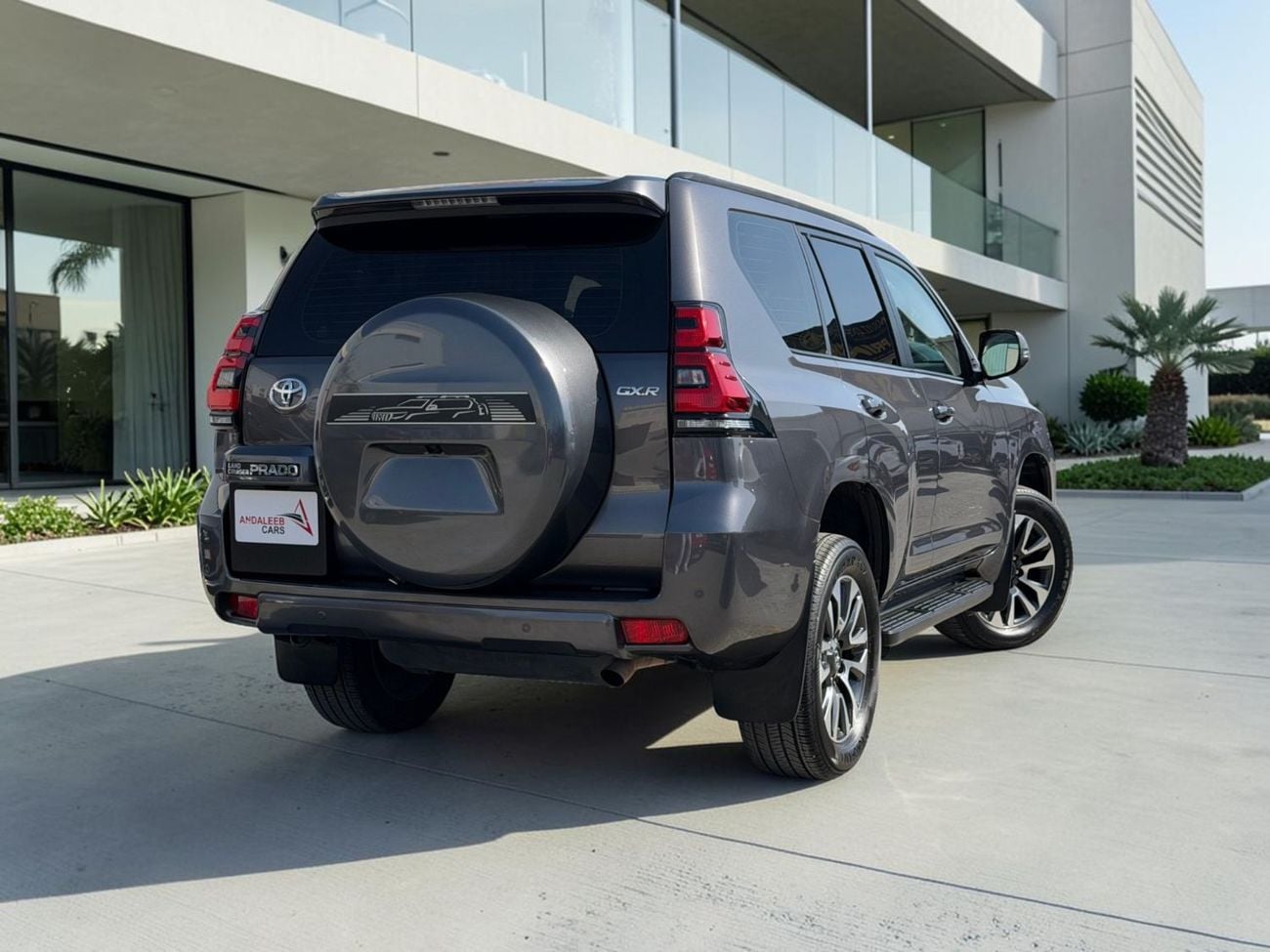 Toyota Prado GXR 4.0L 4WD AED 2,160 P.M | 0% DOWN PAYMENT | TOYOTA PRADO GXR | 4.0L V6 4WD | 2022 | GCC SPECS