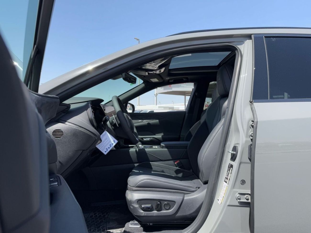 Lexus RX 500h 2025 Lexus RX500H 2.4L Turbo in-line Hybird Black Line Specal Edition Brand New