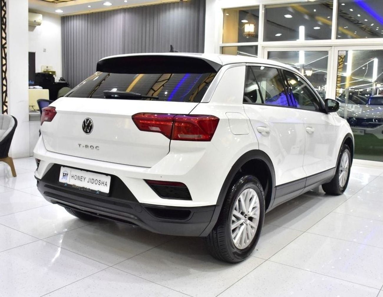 فولكس واجن T ROC EXCELLENT DEAL for our Volkswagen T-ROC ( 2021 Model ) in White Color GCC Specs